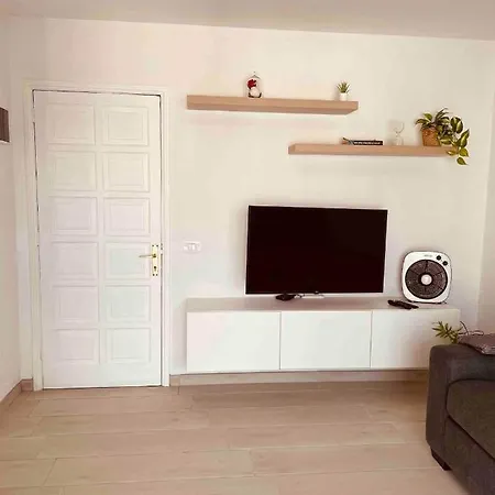 Apartment Luna -Modern One Bedroom Apartment In Central Puerto Del Carmen Tias Exterior photo