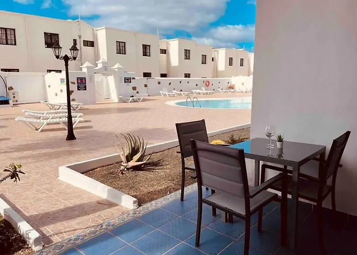 Apartment Luna -modern one bedroom apartment in central Puerto del Carmen