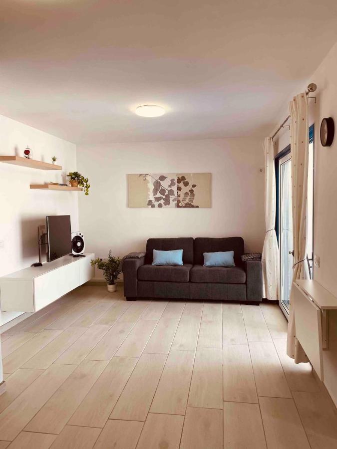 Apartamento Luna -modern One Bedroom In Puerto Del Carmen Tías